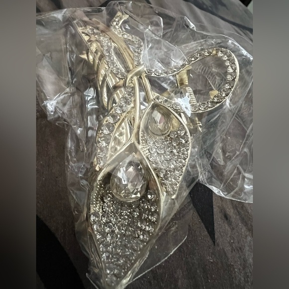 Super Elegant Embellished Hairpin to Enhance your Casual or Night Our Hair look main image 7